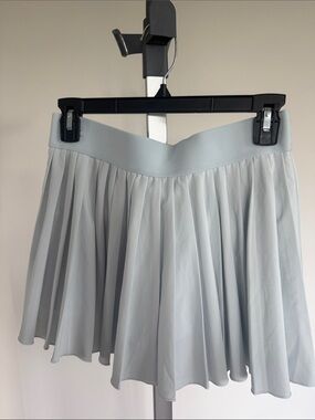 M -Aritzia TnAction Pale Blue Tennis Micro Skirt